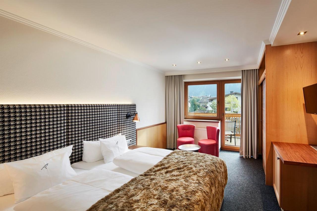 Huber'S Boutiquehotel Mayrhofen Exterior photo