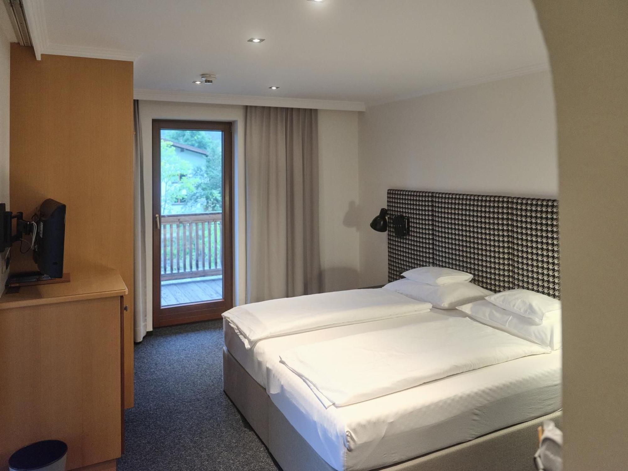 Huber'S Boutiquehotel Mayrhofen Exterior photo